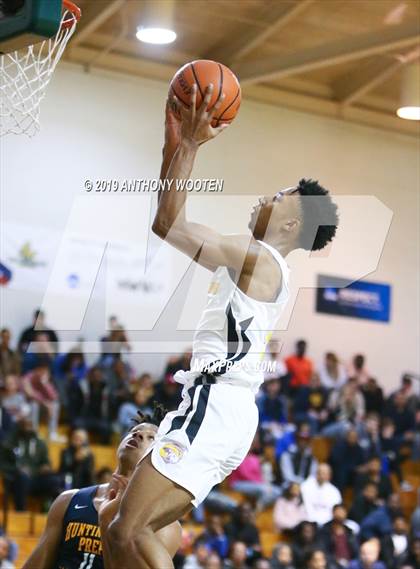 Thumbnail 2 in Huntington St. Joseph Prep vs. Word of God Christian Academy (Hoops and Dreams Showcase) photogallery.