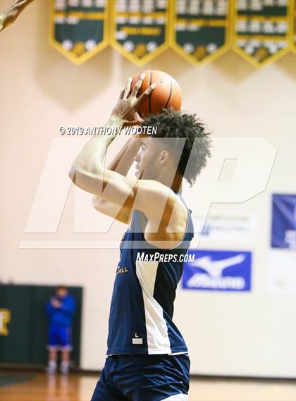 Thumbnail 1 in Huntington St. Joseph Prep vs. Word of God Christian Academy (Hoops and Dreams Showcase) photogallery.