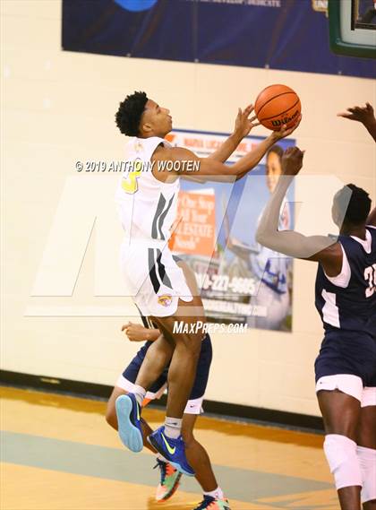 Thumbnail 3 in Huntington St. Joseph Prep vs. Word of God Christian Academy (Hoops and Dreams Showcase) photogallery.