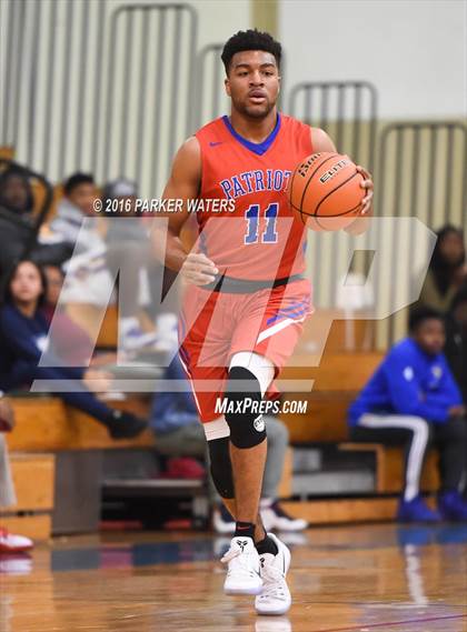 Thumbnail 3 in McDonogh 35 vs John Curtis Christian (Country Day Cajun Classic Tournament) photogallery.