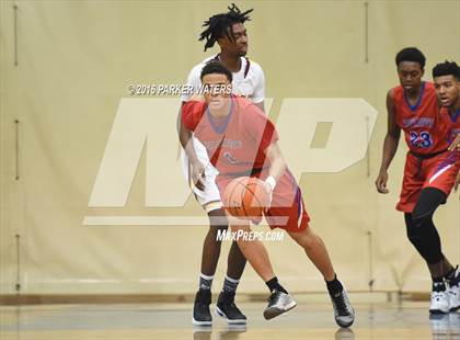 Thumbnail 2 in McDonogh 35 vs John Curtis Christian (Country Day Cajun Classic Tournament) photogallery.