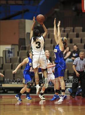 Thumbnail 1 in Exeter vs. Garces (CIF CS D4 Final) photogallery.
