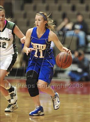 Thumbnail 1 in Exeter vs. Garces (CIF CS D4 Final) photogallery.