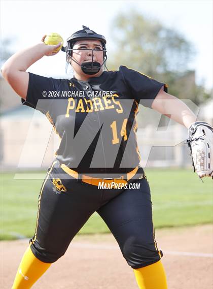 Thumbnail 1 in Coronado @ Marcos de Niza photogallery.