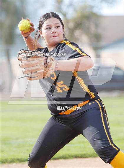 Thumbnail 1 in Coronado @ Marcos de Niza photogallery.
