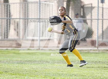 Thumbnail 3 in Coronado @ Marcos de Niza photogallery.