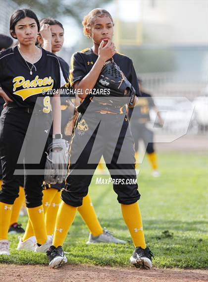 Thumbnail 2 in Coronado @ Marcos de Niza photogallery.