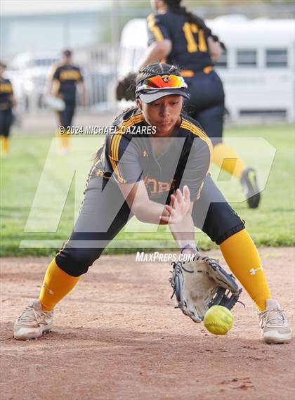 Thumbnail 2 in Coronado @ Marcos de Niza photogallery.