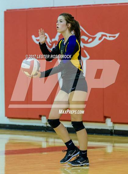 Thumbnail 3 in Kerrville Tivy @ Fredericksburg photogallery.