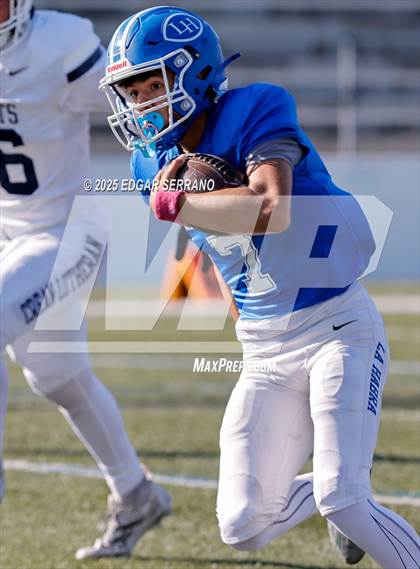 Thumbnail 1 in JV: Crean Lutheran @ La Habra photogallery.
