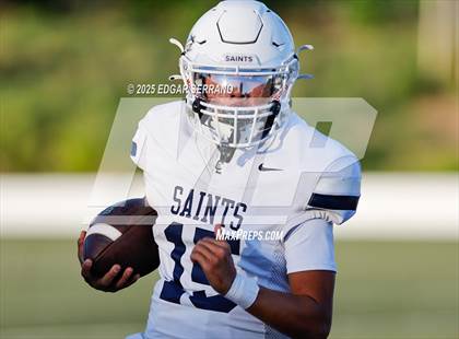 Thumbnail 2 in JV: Crean Lutheran @ La Habra photogallery.