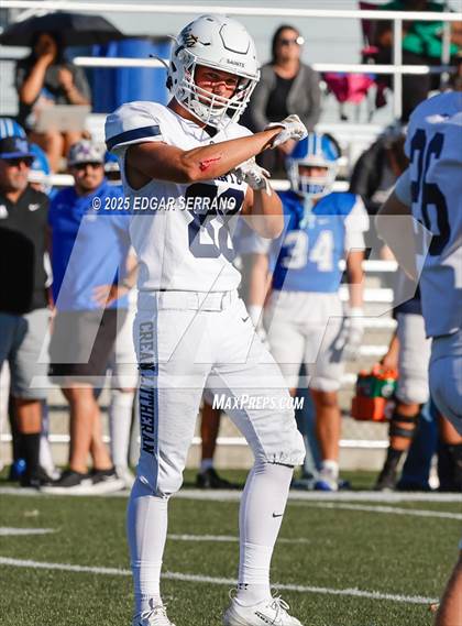 Thumbnail 1 in JV: Crean Lutheran @ La Habra photogallery.