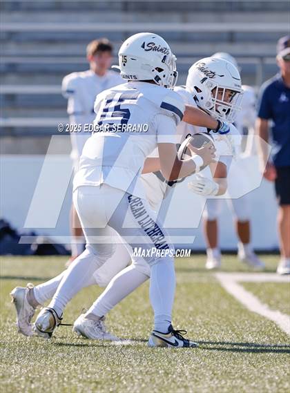 Thumbnail 1 in JV: Crean Lutheran @ La Habra photogallery.