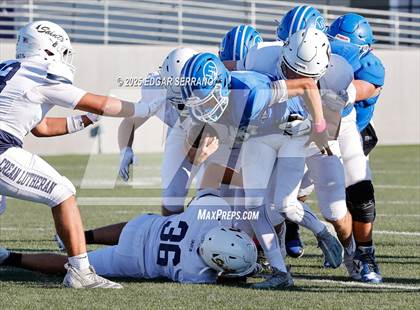 Thumbnail 1 in JV: Crean Lutheran @ La Habra photogallery.