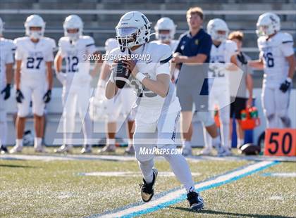 Thumbnail 1 in JV: Crean Lutheran @ La Habra photogallery.