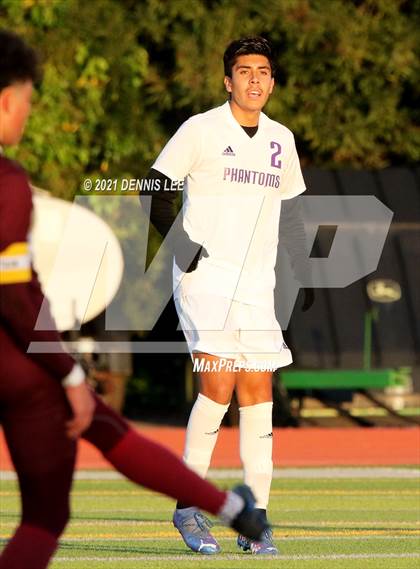 Thumbnail 1 in Whitney vs. Cathedral (De La Salle Showcase) photogallery.