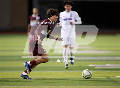 Thumbnail 3 in Whitney vs. Cathedral (De La Salle Showcase) photogallery.