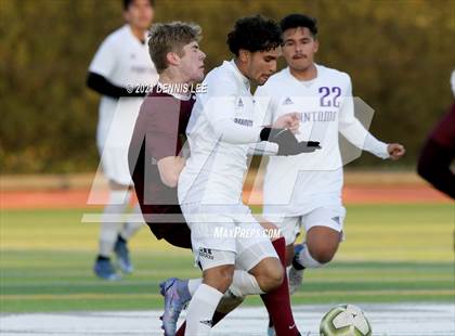 Thumbnail 2 in Whitney vs. Cathedral (De La Salle Showcase) photogallery.