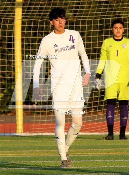 Thumbnail 2 in Whitney vs. Cathedral (De La Salle Showcase) photogallery.