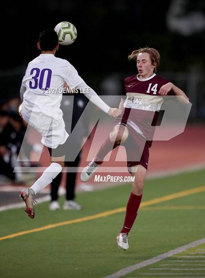 Thumbnail 3 in Whitney vs. Cathedral (De La Salle Showcase) photogallery.
