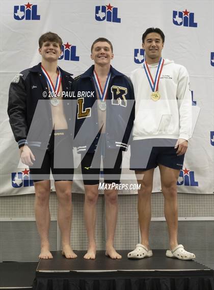 Thumbnail 3 in UIL 6A Swimming & Diving Finals photogallery.