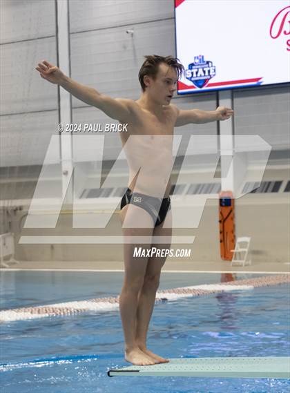 Thumbnail 2 in UIL 6A Swimming & Diving Finals photogallery.