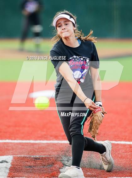 Thumbnail 3 in LACS 2018 Senior All-Stars photogallery.