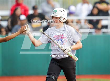 Thumbnail 2 in LACS 2018 Senior All-Stars photogallery.