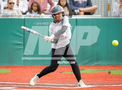 Thumbnail 1 in LACS 2018 Senior All-Stars photogallery.