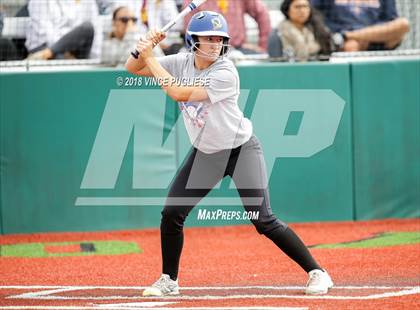 Thumbnail 3 in LACS 2018 Senior All-Stars photogallery.