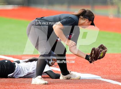 Thumbnail 3 in LACS 2018 Senior All-Stars photogallery.