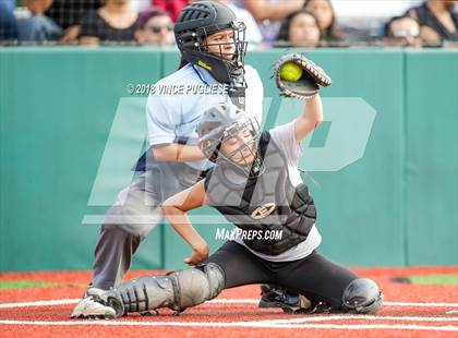 Thumbnail 2 in LACS 2018 Senior All-Stars photogallery.