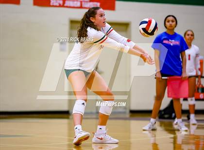 Thumbnail 2 in The Woodlands vs Grand Oaks photogallery.