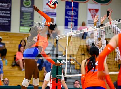 Thumbnail 2 in The Woodlands vs Grand Oaks photogallery.