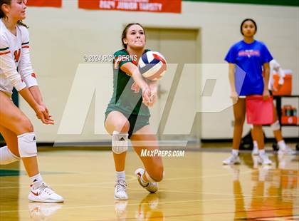 Thumbnail 1 in The Woodlands vs Grand Oaks photogallery.