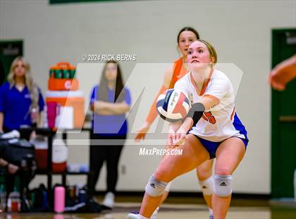 Thumbnail 3 in The Woodlands vs Grand Oaks photogallery.