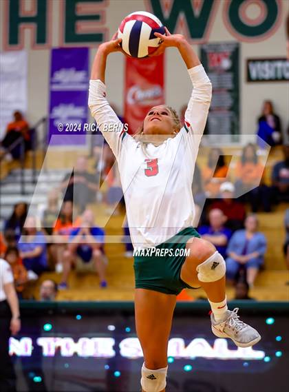 Thumbnail 3 in The Woodlands vs Grand Oaks photogallery.