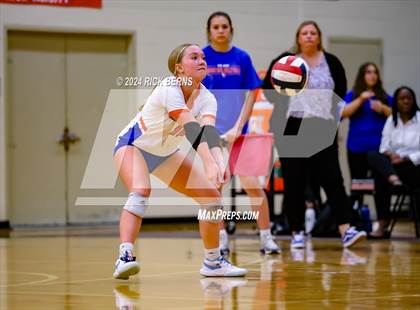 Thumbnail 2 in The Woodlands vs Grand Oaks photogallery.