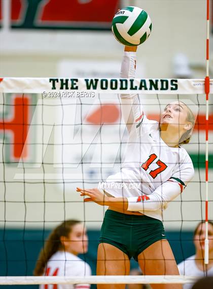 Thumbnail 2 in The Woodlands vs Grand Oaks photogallery.