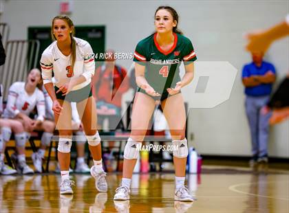 Thumbnail 1 in The Woodlands vs Grand Oaks photogallery.