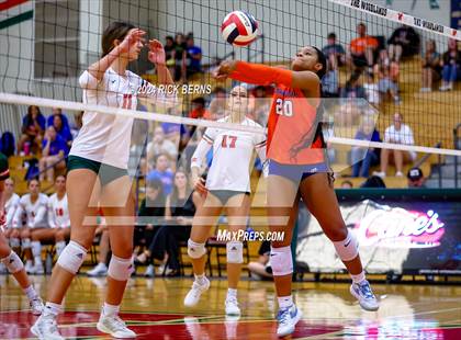 Thumbnail 2 in The Woodlands vs Grand Oaks photogallery.