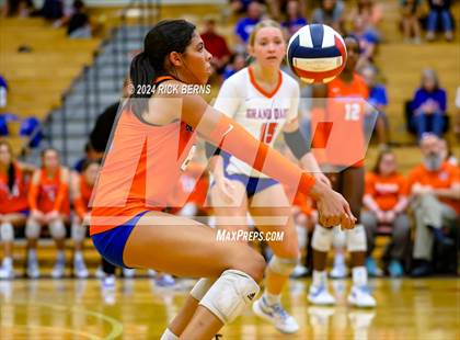 Thumbnail 3 in The Woodlands vs Grand Oaks photogallery.