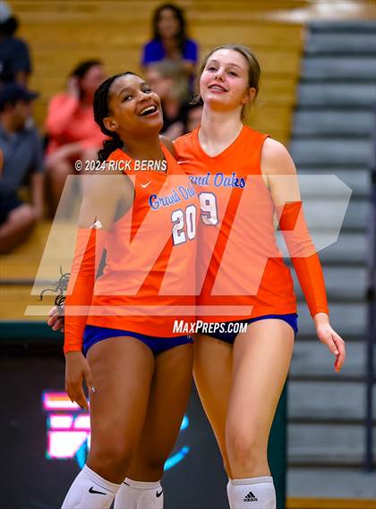 Thumbnail 1 in The Woodlands vs Grand Oaks photogallery.