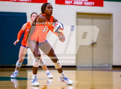 Thumbnail 2 in The Woodlands vs Grand Oaks photogallery.