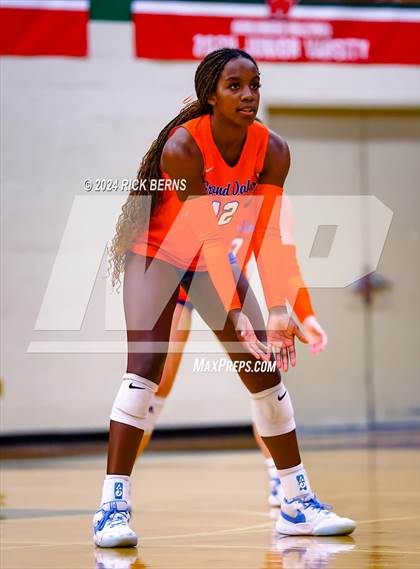 Thumbnail 1 in The Woodlands vs Grand Oaks photogallery.