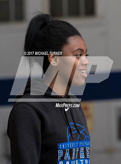 Thumbnail 1 in University Prep vs. Live Oak photogallery.