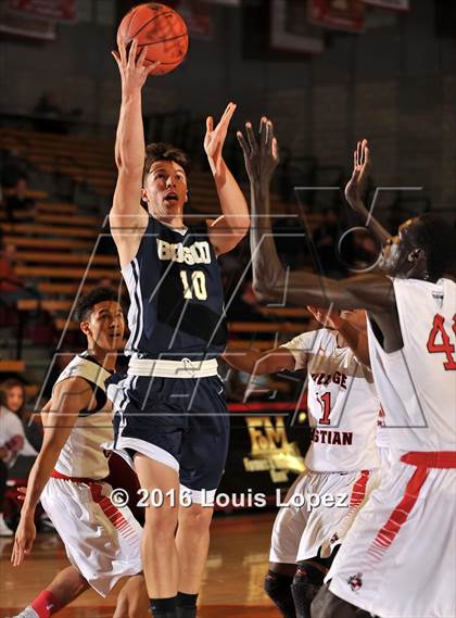 Thumbnail 3 in Village Christian vs. St. John Bosco (Nike Extravaganza) photogallery.