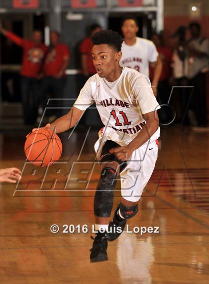 Thumbnail 3 in Village Christian vs. St. John Bosco (Nike Extravaganza) photogallery.