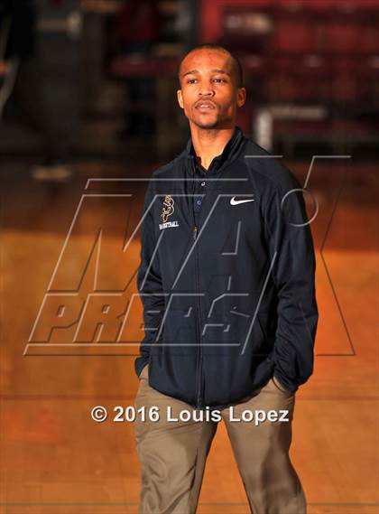 Thumbnail 1 in Village Christian vs. St. John Bosco (Nike Extravaganza) photogallery.