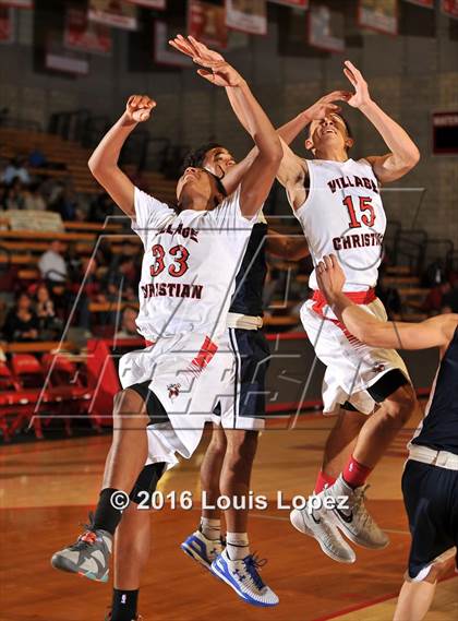 Thumbnail 3 in Village Christian vs. St. John Bosco (Nike Extravaganza) photogallery.